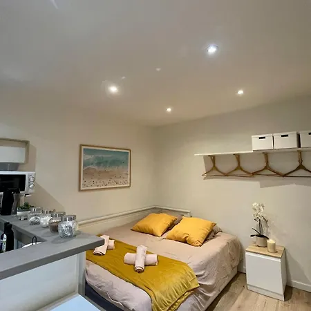 L'evasion - Place Nationale - Netflix Apartamento Montauban